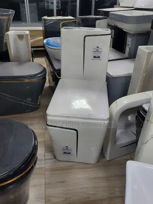 England Water Closet Set