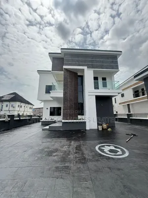 4bdrm Duplex in Rukpokwu for sale