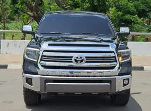 Toyota Tundra 2018 Black