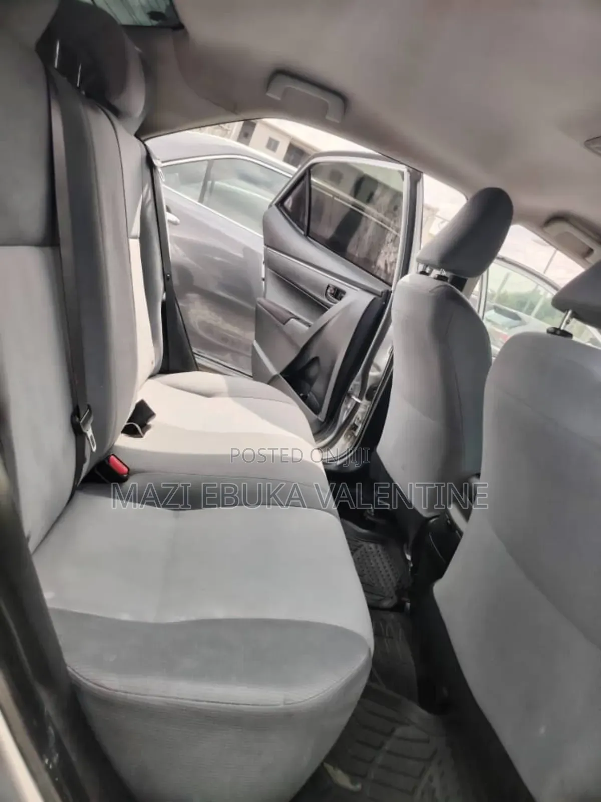 Toyota Corolla 2015 Silver