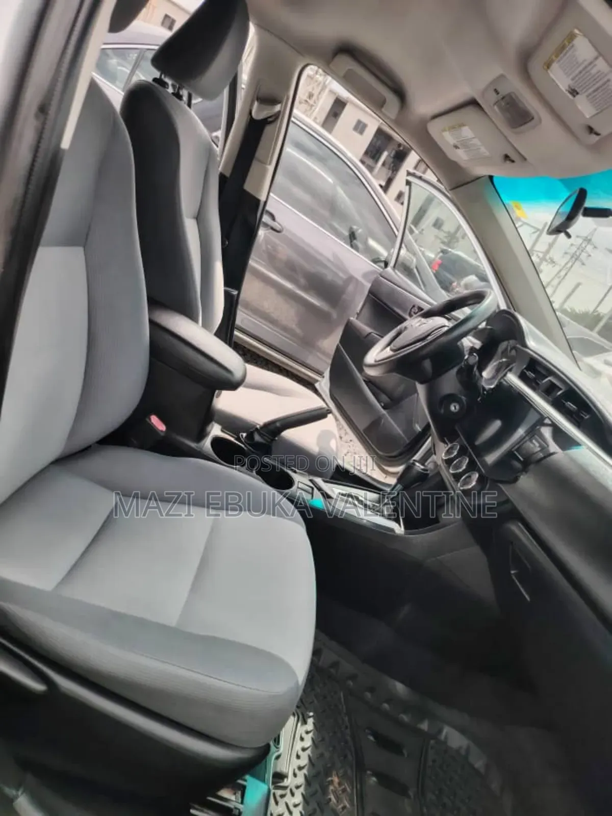 Toyota Corolla 2015 Silver