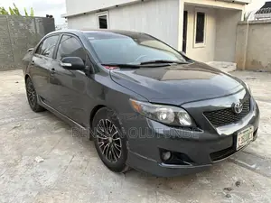 Toyota Corolla S 4dr Sedan (1.8L 4cyl 4A) 2010 Gray