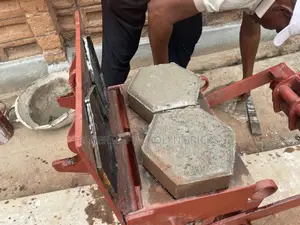 Floor Paving Brick Press Machine-Hexa Shaped