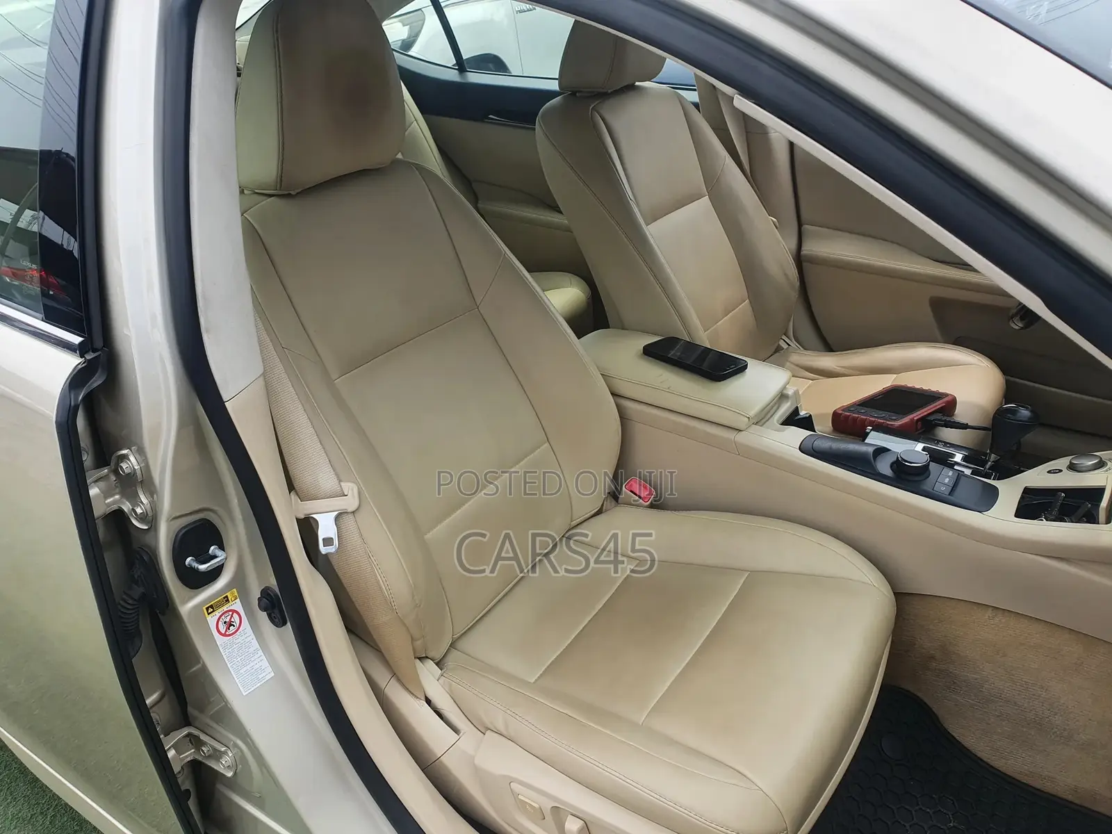 Lexus ES 2013 Gold