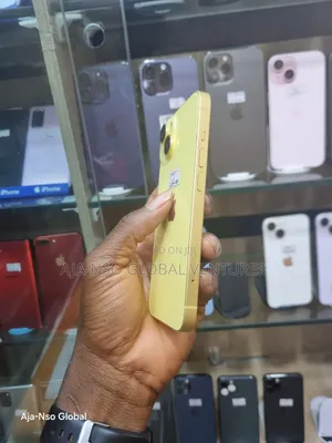 Apple iPhone 14 256 GB Yellow