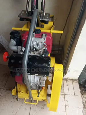 Asphalt Cutting Machine