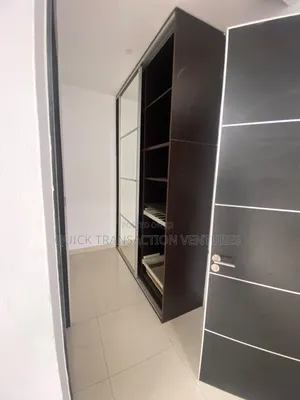 5bdrm Duplex in Address Homes, Osapa london for rent