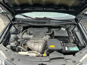 Toyota Camry SE 4dr Sedan (2.5L 4cyl 6A) 2012 Teal