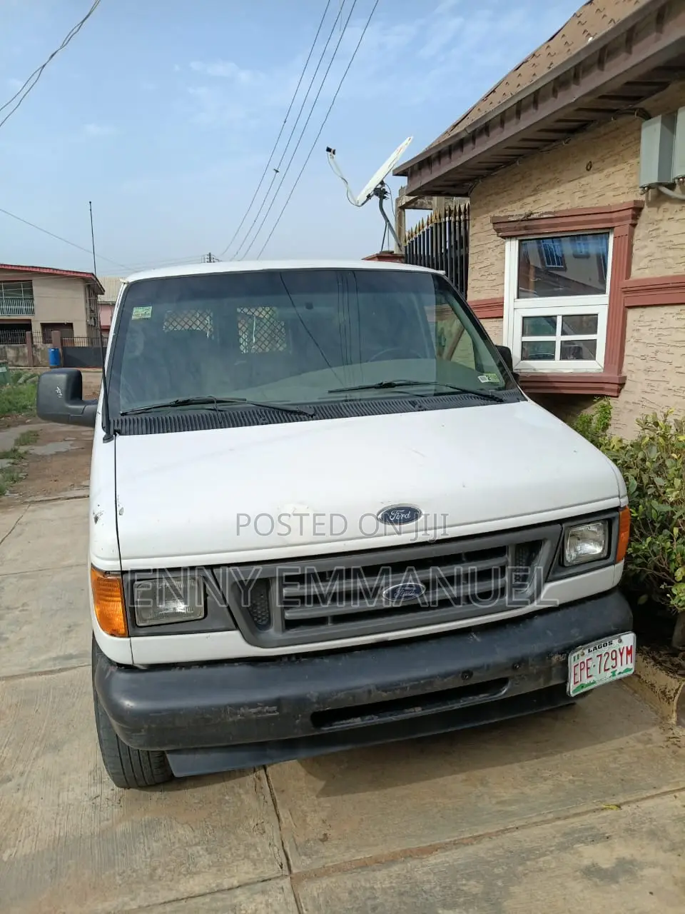 Ford E350 2007 White