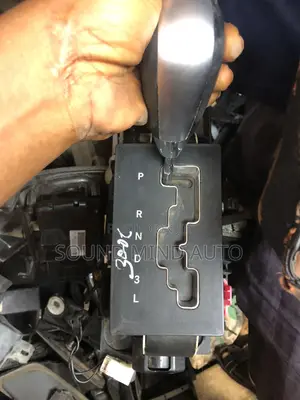Chrysler 300c Gear Selector