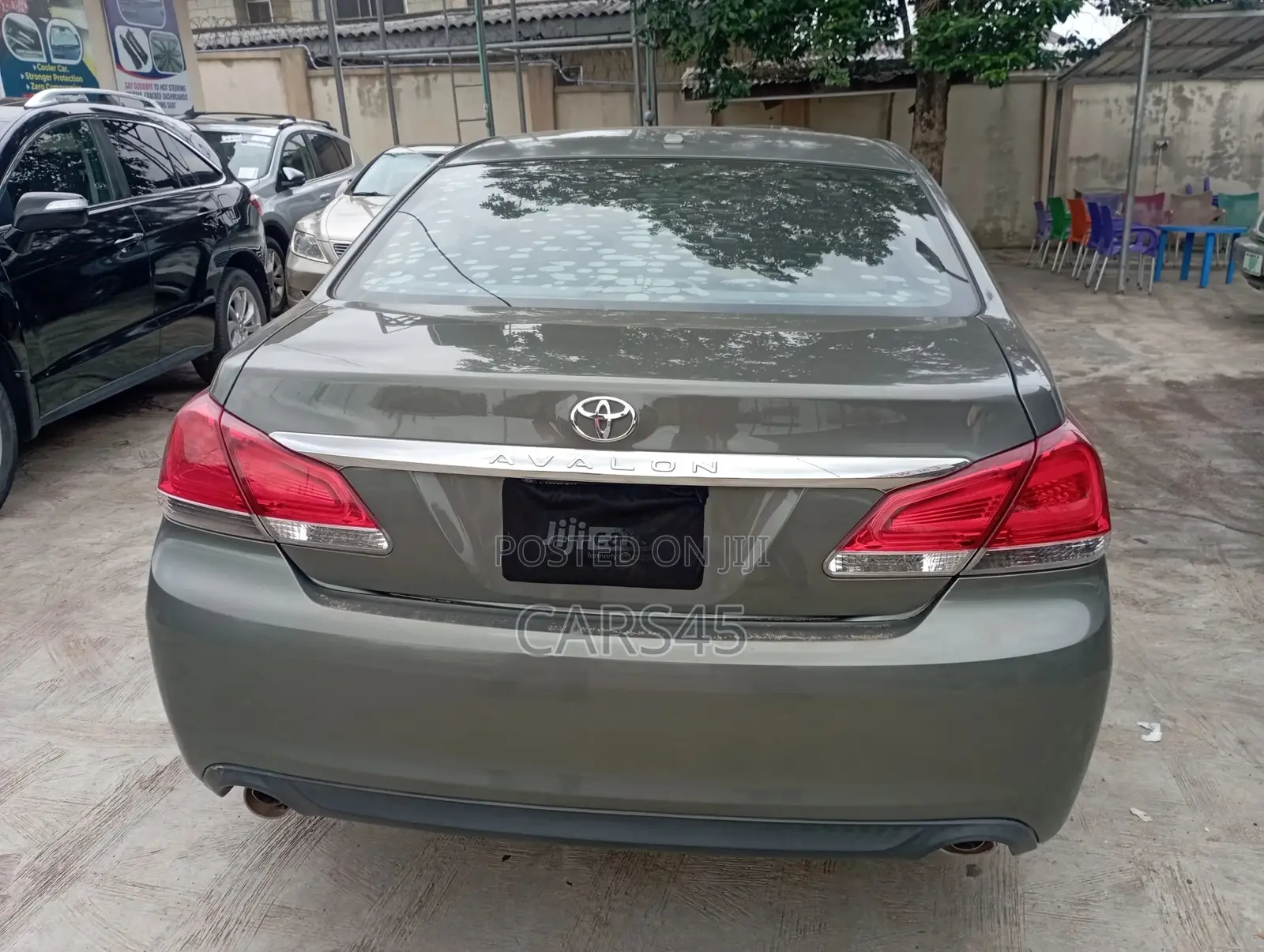 Toyota Avalon 2012 Gray
