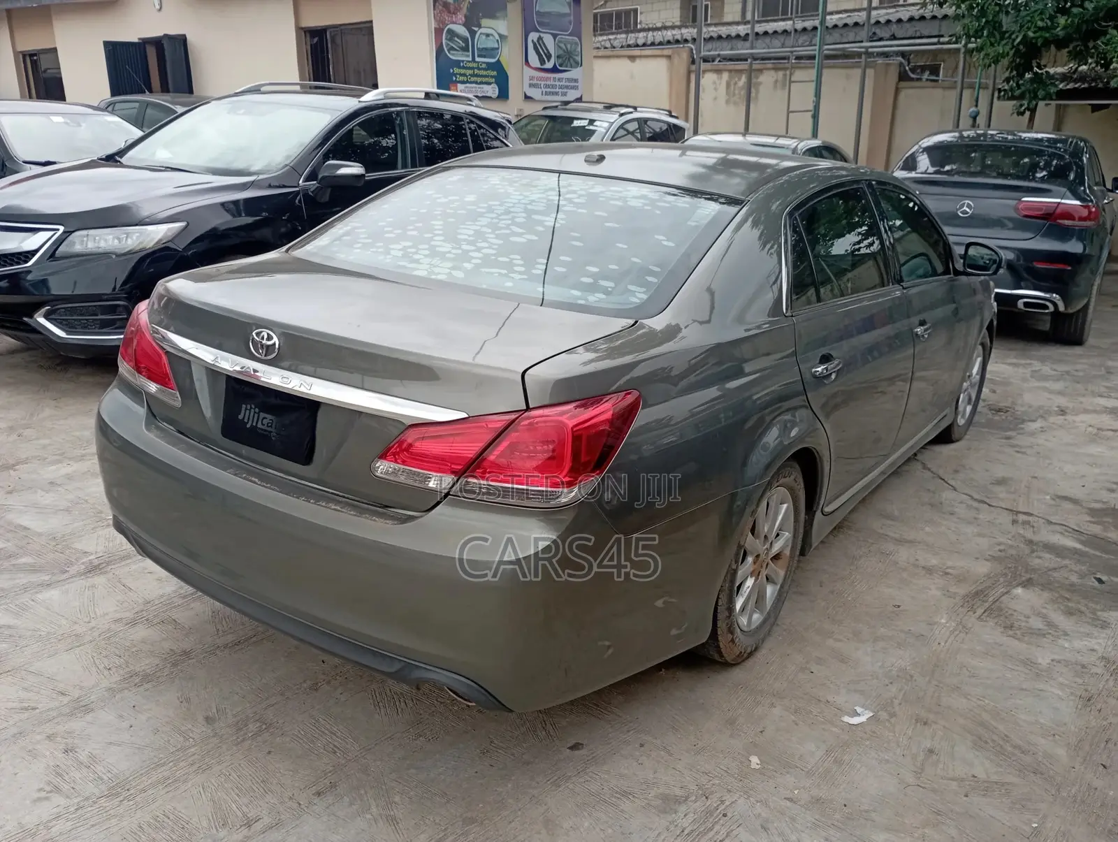 Toyota Avalon 2012 Gray