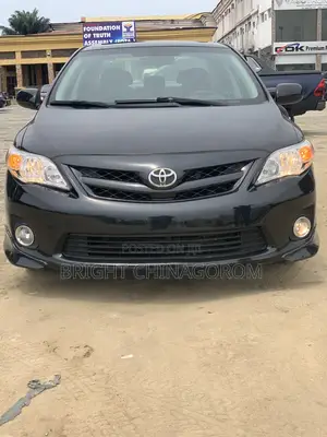 Toyota Corolla 2012 Black