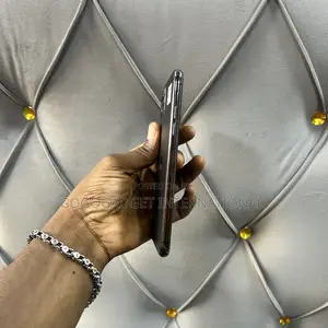 Apple iPhone 11 Pro Max 64 GB Black