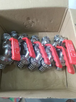 Pex England Bib Tap (Outside Tap) 3/4