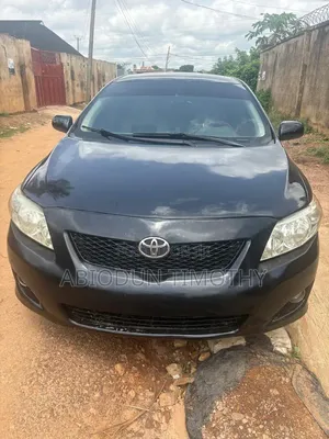Toyota Corolla 2010 Black