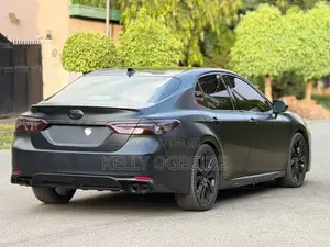 Toyota Camry XSE V6 (3.5L V6 8A) 2019 Black