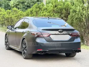 Toyota Camry XSE V6 (3.5L V6 8A) 2019 Black