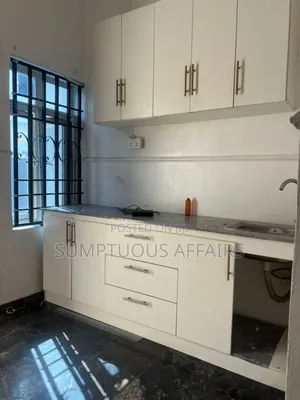 Studio Apartment in Agungi for rent