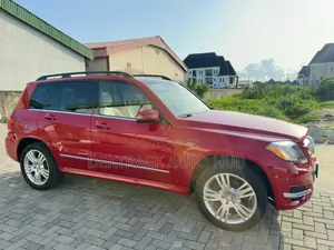 Mercedes-Benz GLK-Class 350 4MATIC 2014 Red