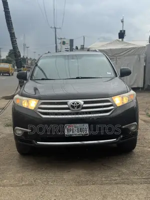Toyota Highlander 2012 Black