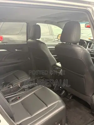 Toyota Highlander 2016 Silver