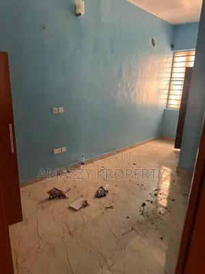 3bdrm Duplex in Chevrons for rent