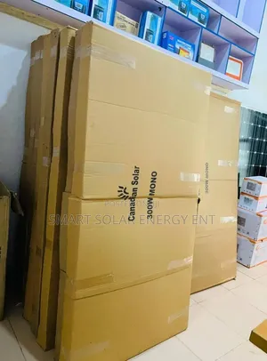 300watt Canadian Panel Black