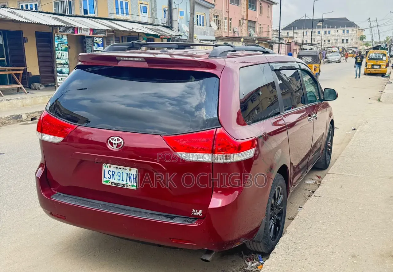 Sienna for Rent
