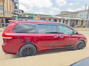 Sienna for Rent
