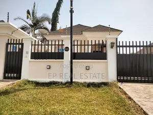 4bdrm Bungalow in Apo Resettlement for rent