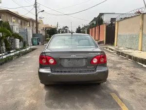 Toyota Corolla 2007 Gray