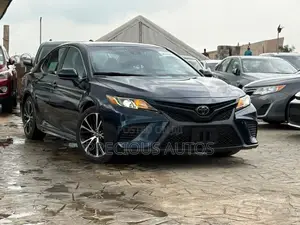 Toyota Camry 2020 Black