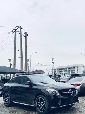 Mercedes-Benz GLE-Class 2016 Black