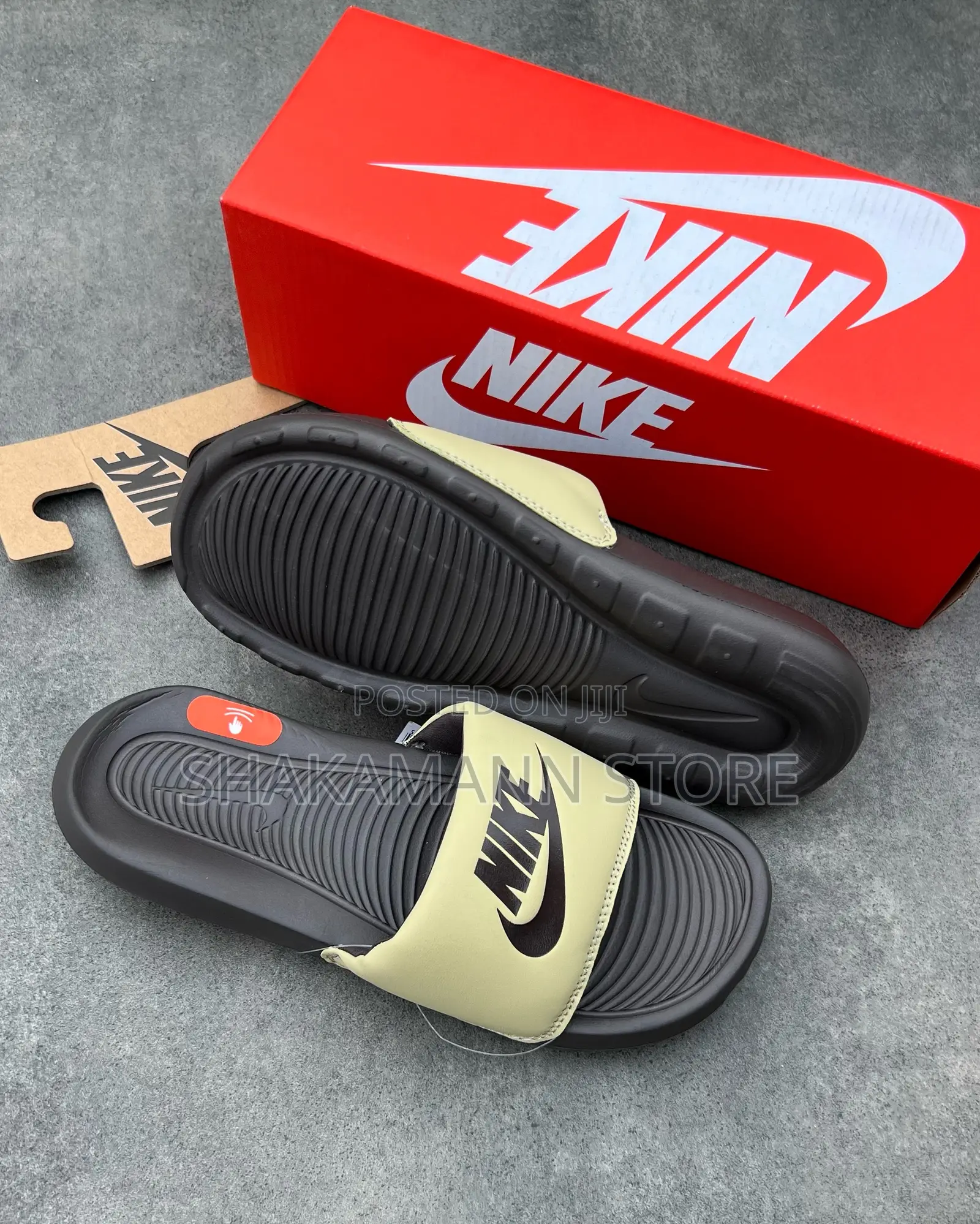 Original Nike Slides Gold