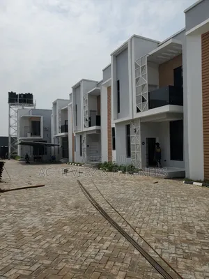 4bdrm Duplex in Asokoro for rent