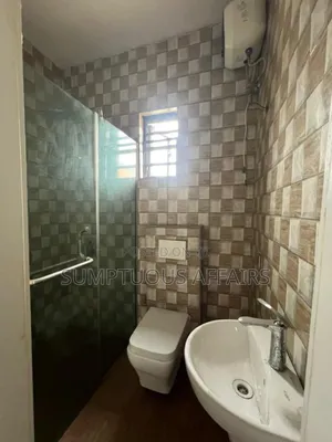 Mini Flat in Chevy View Estate, Chevron for rent