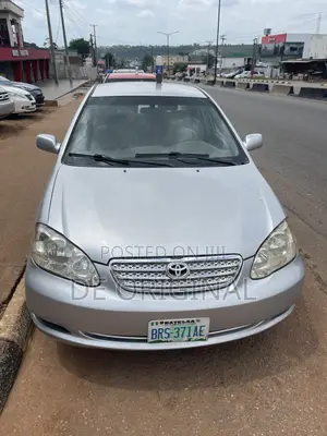 Toyota Corolla LE 2005 Silver