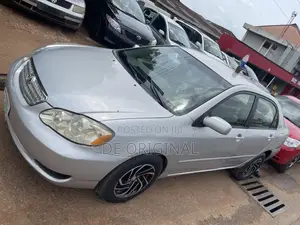 Toyota Corolla LE 2005 Silver
