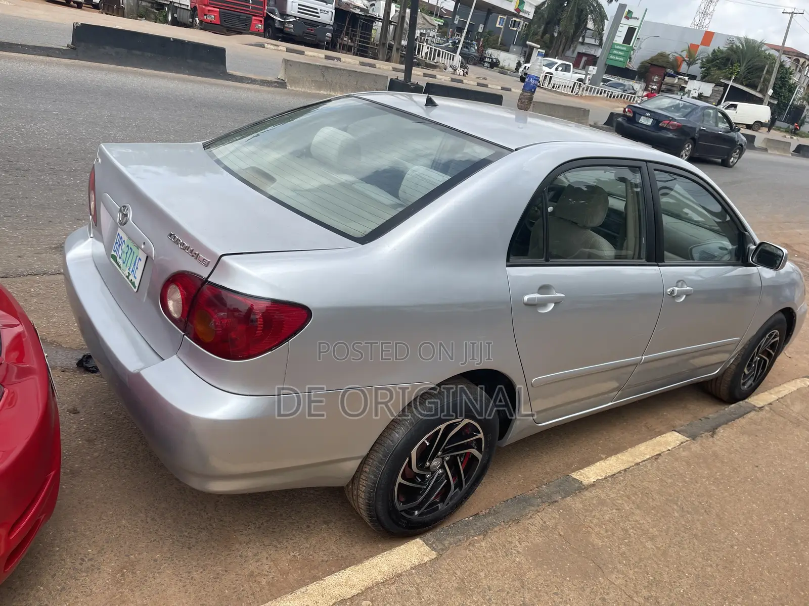 Toyota Corolla LE 2005 Silver