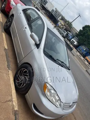 Toyota Corolla LE 2005 Silver