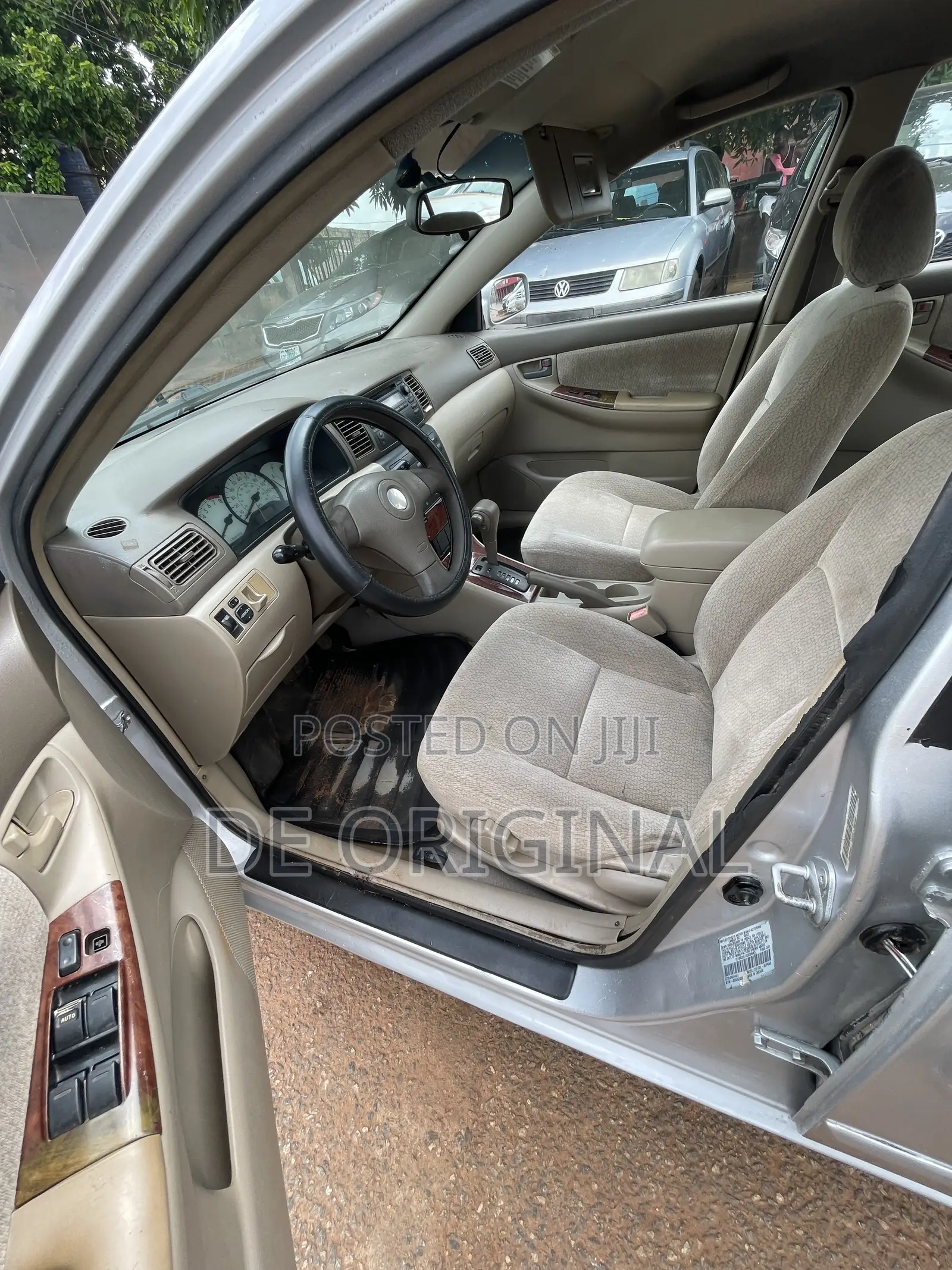 Toyota Corolla LE 2005 Silver