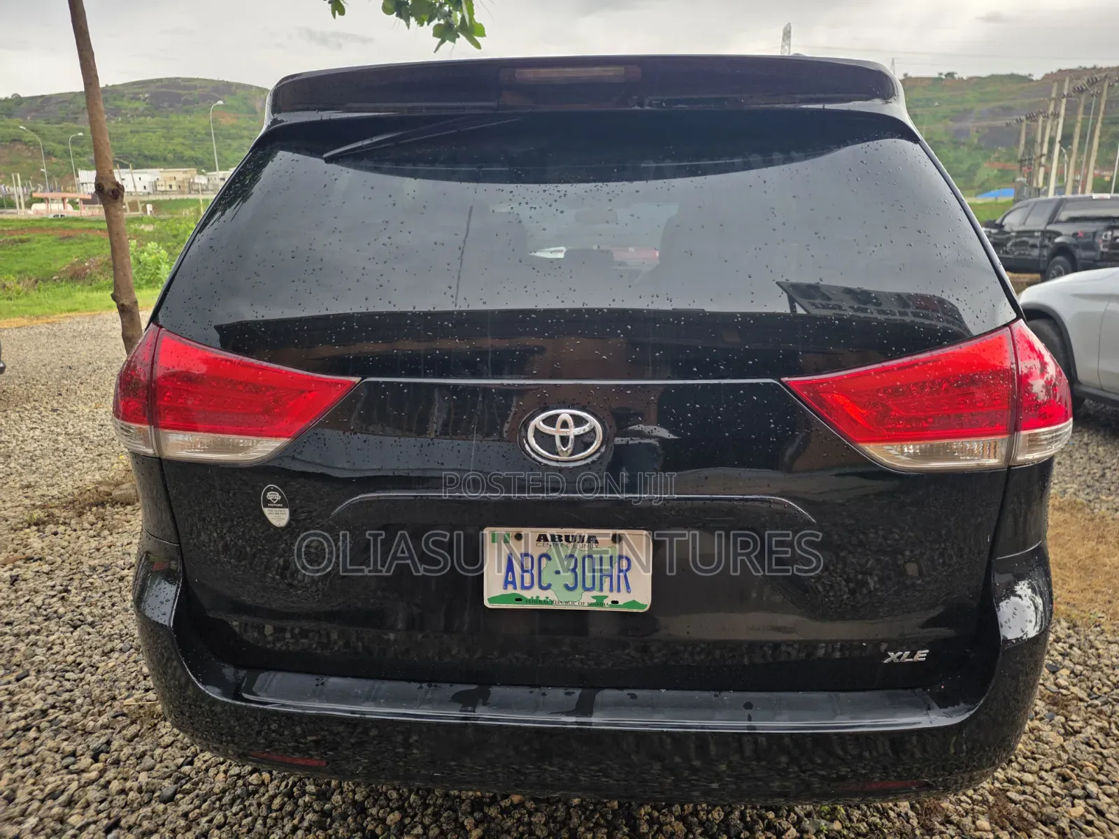 Toyota Sienna 2012 Black