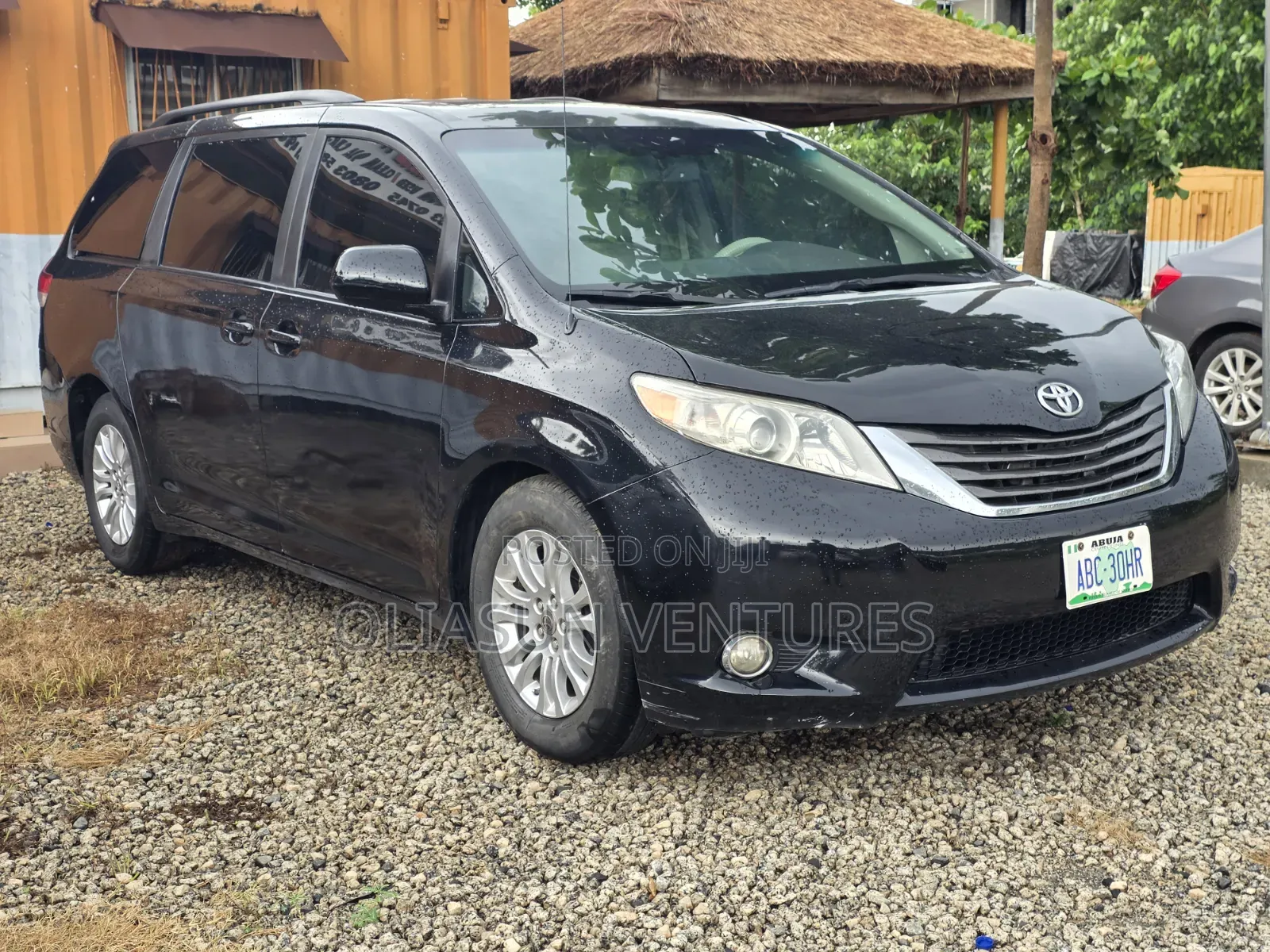 Toyota Sienna 2012 Black