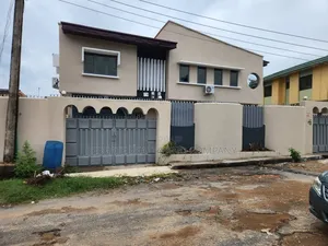 Furnished 7bdrm Duplex in Alafia Estate, Ibadan for sale