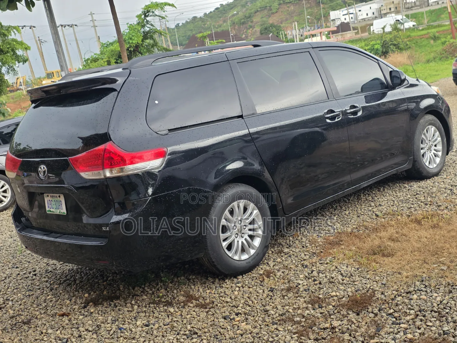 Toyota Sienna 2012 Black