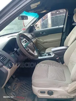 Ford Explorer 2012 Blue