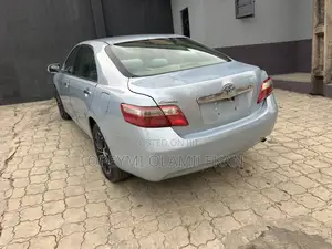 Toyota Camry LE 4dr Sedan (2.4L 4cyl 5A) 2008 Blue