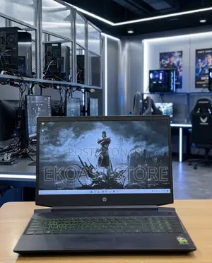 Laptop HP Pavilion 15 16GB AMD Ryzen 5 HDD+SSD 1T