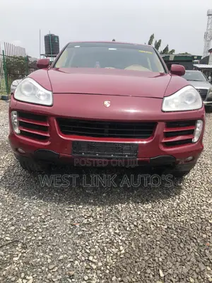 Porsche Cayenne GTS Tiptronic 2010 Red